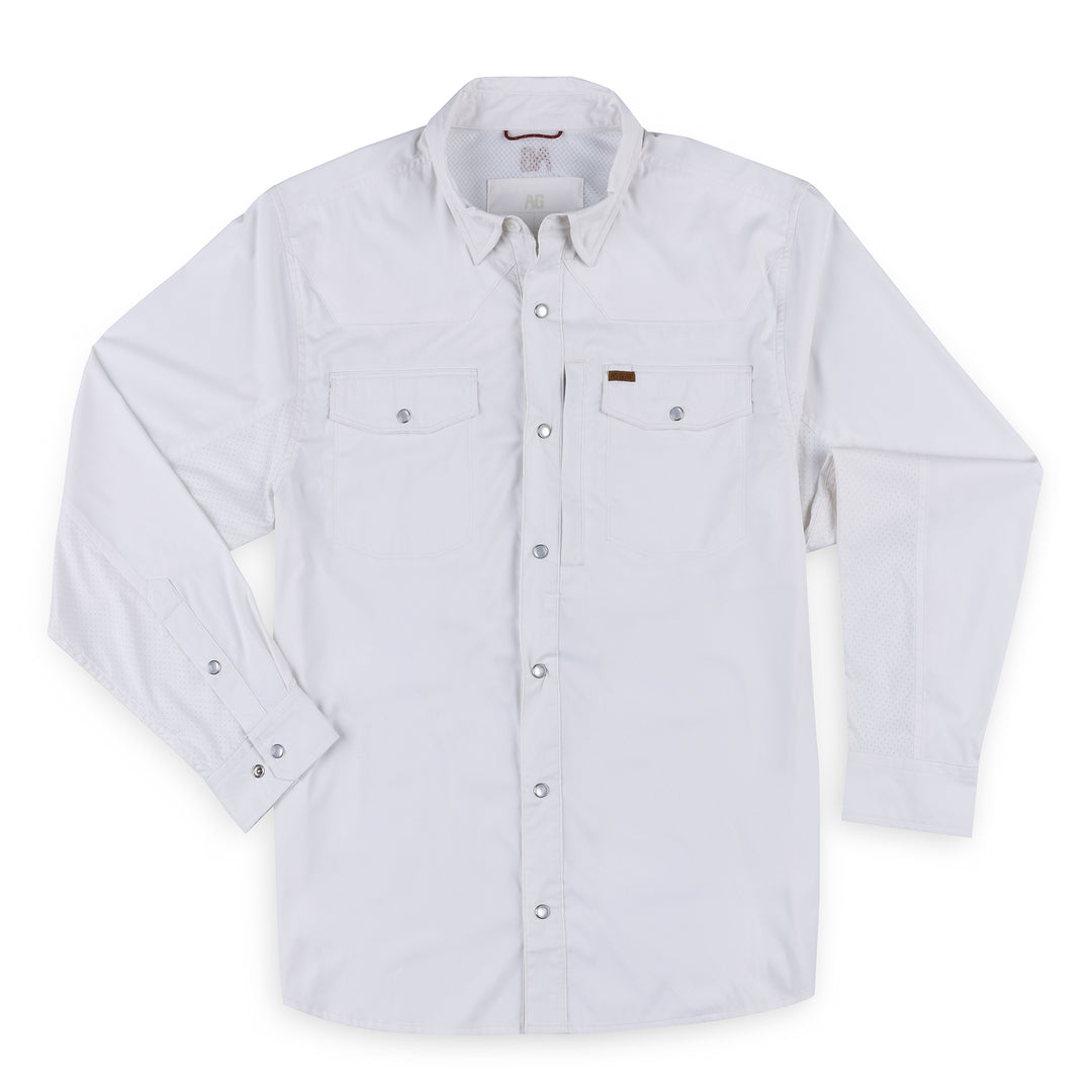 White stockyard farm shirt ranch shirt pearl snaps western cut work shirt on ranch laser perforation