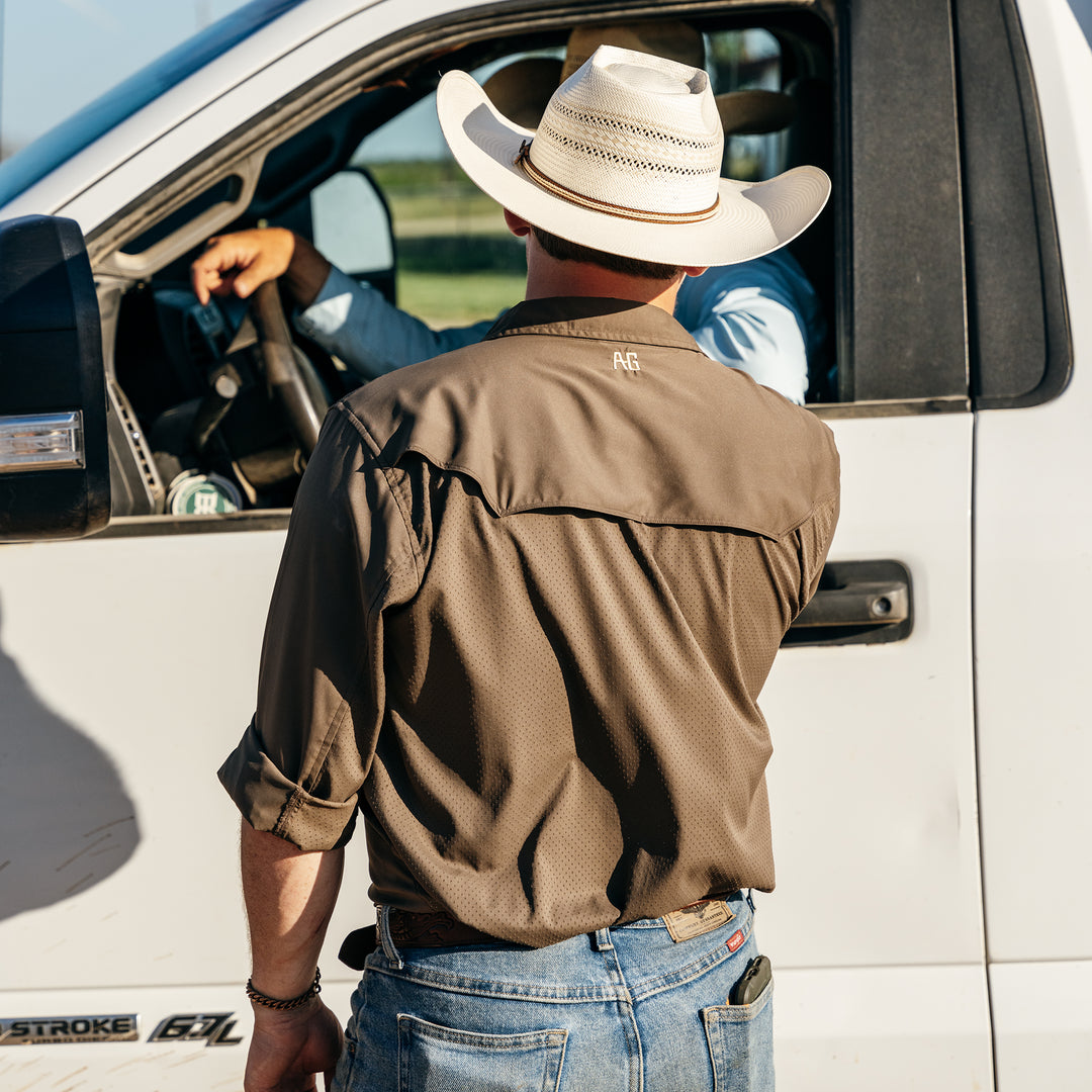 brown stockyard farm shirt ranch shirt pearl snaps western cut work shirt on ranch laser perforation pearl snaps rancher cowboy cattle