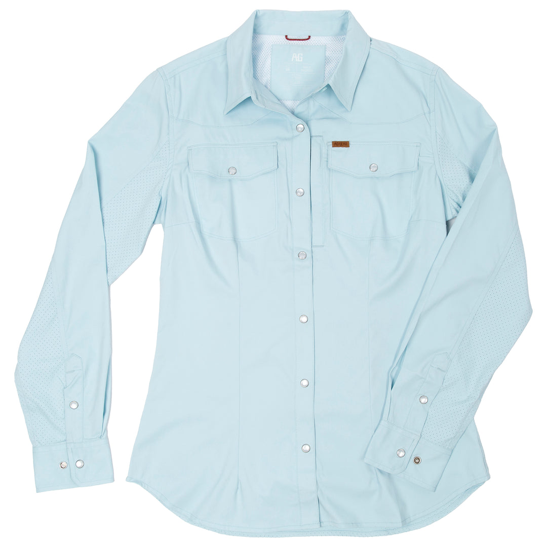 women's stockyard farm shirt ranch shirt western cut fitted pearl snaps light blue